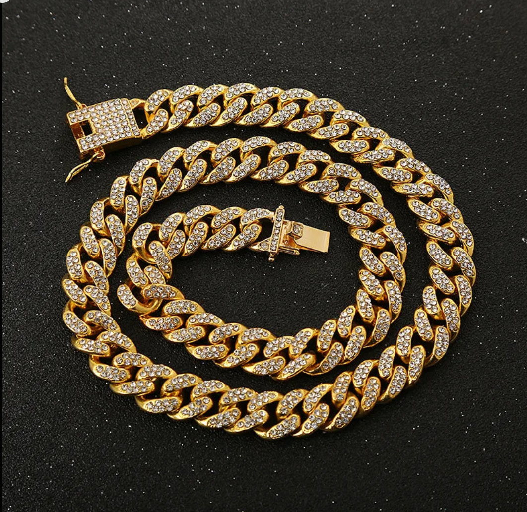 The Luxe Cuban Pet Chain